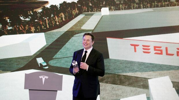 Musk Wins China’s Backing for Tesla’s Driver-Assistance Service - GlobalCurrent24.com